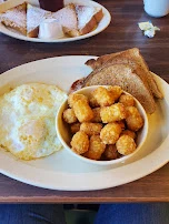 Fried Eggs with Tater Tots